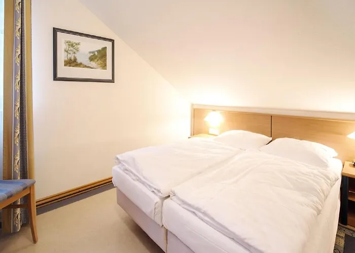 Dünenpark - Komfort Mit 1 Schlafzimmer Und Balkon Im Dachgeschoss 159 * Binz